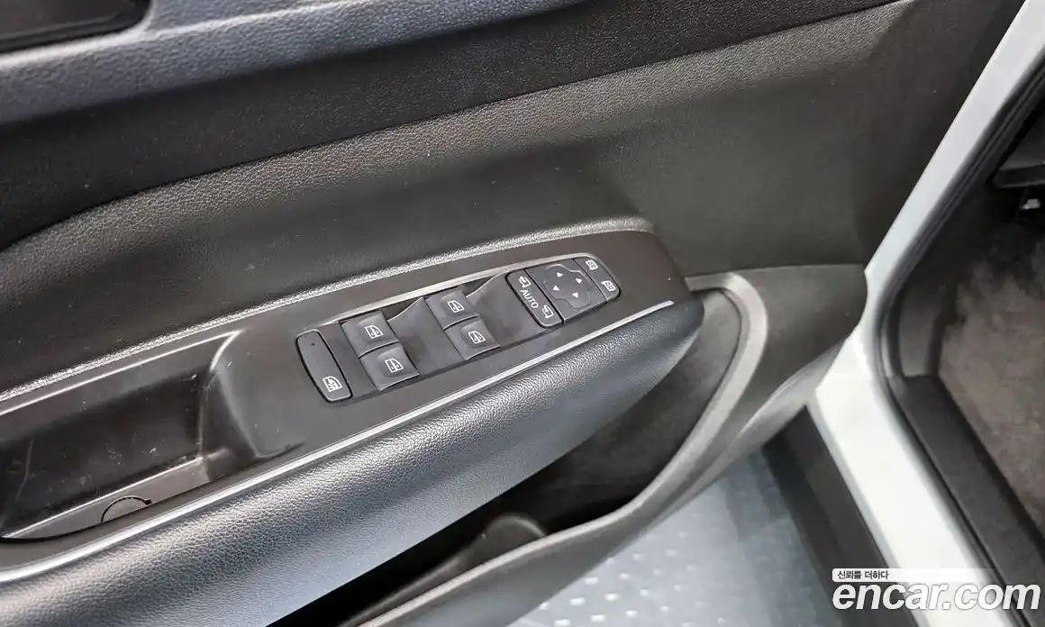 Renault QM6 2021 2.0 гидро в Москве № 1688389, фото 23