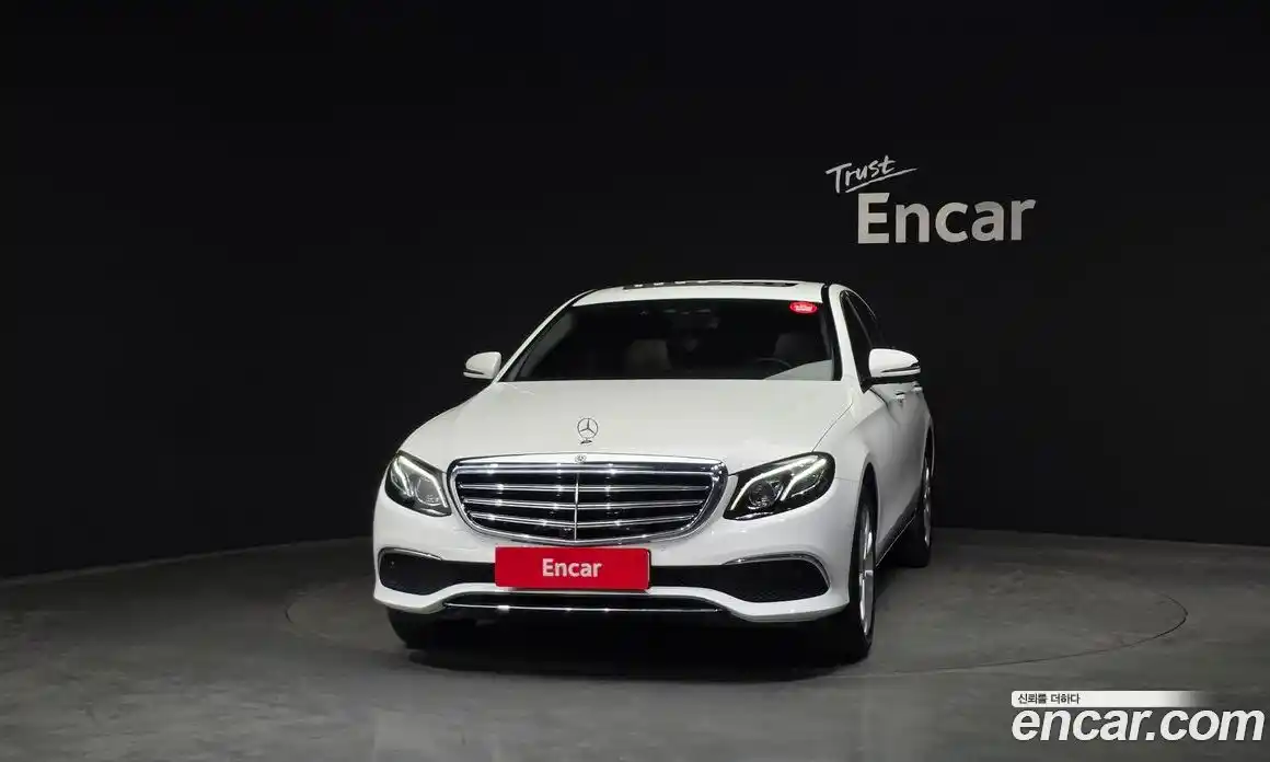 Mercedes-Benz E-Class 2019 2.0 гидро в Москве № 1690415, фото 3