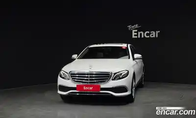 Mercedes-Benz E-Class 2019 2.0 гидро в Москве № 1690415, миниатюра 3