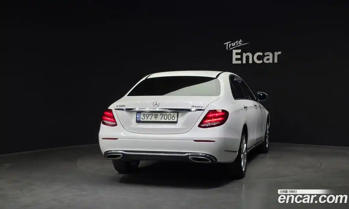 Mercedes-Benz E-Class 2019 2.0 гидро в Москве № 1690415, фото 4