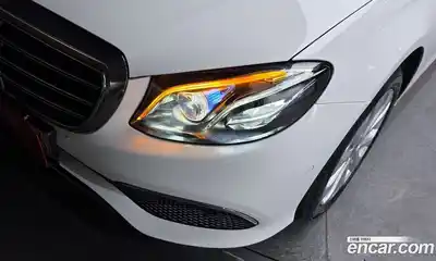 Mercedes-Benz E-Class 2019 2.0 гидро в Москве № 1690415, миниатюра 8