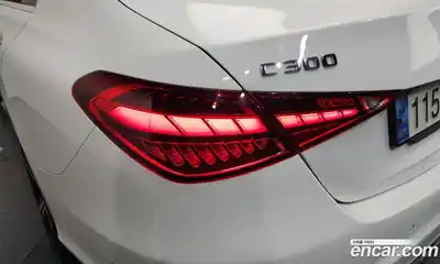 Mercedes-Benz C-Class 2023 2.0 гидро в Москве № 1690533, миниатюра 9