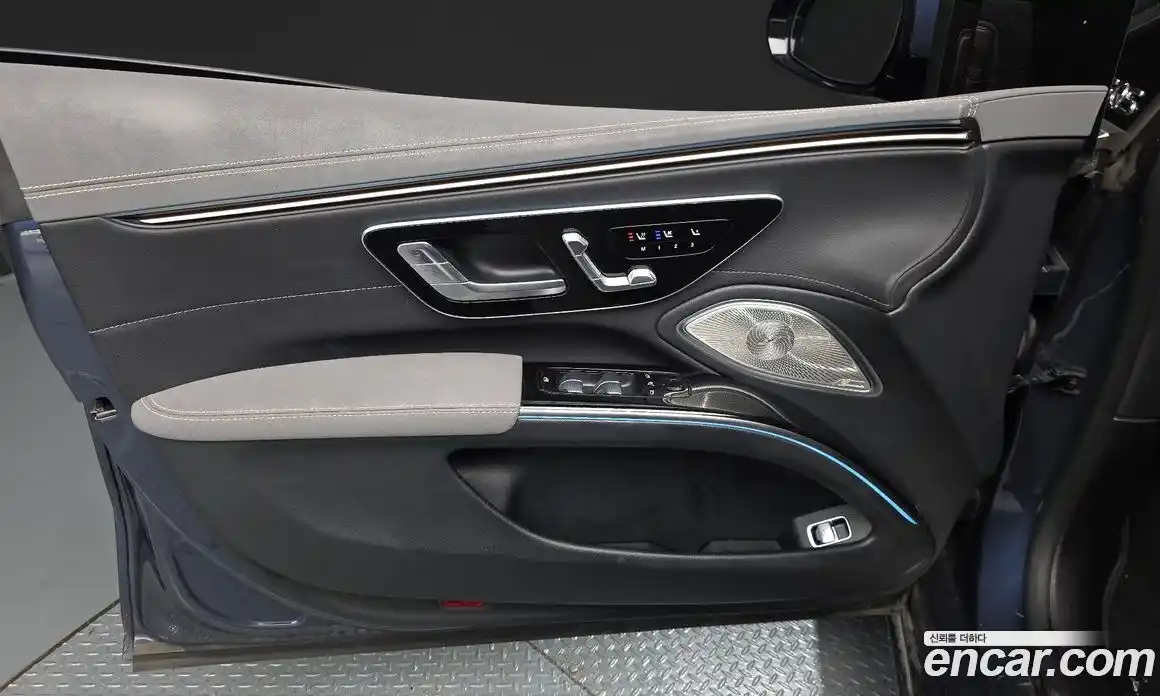 Mercedes-Benz EQS 2022 0.3 гидро в Москве № 1690570, фото 13