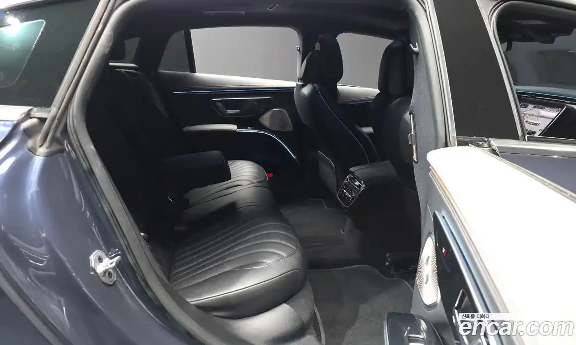 Mercedes-Benz EQS 2022 0.3 гидро в Москве № 1690570, фото 17