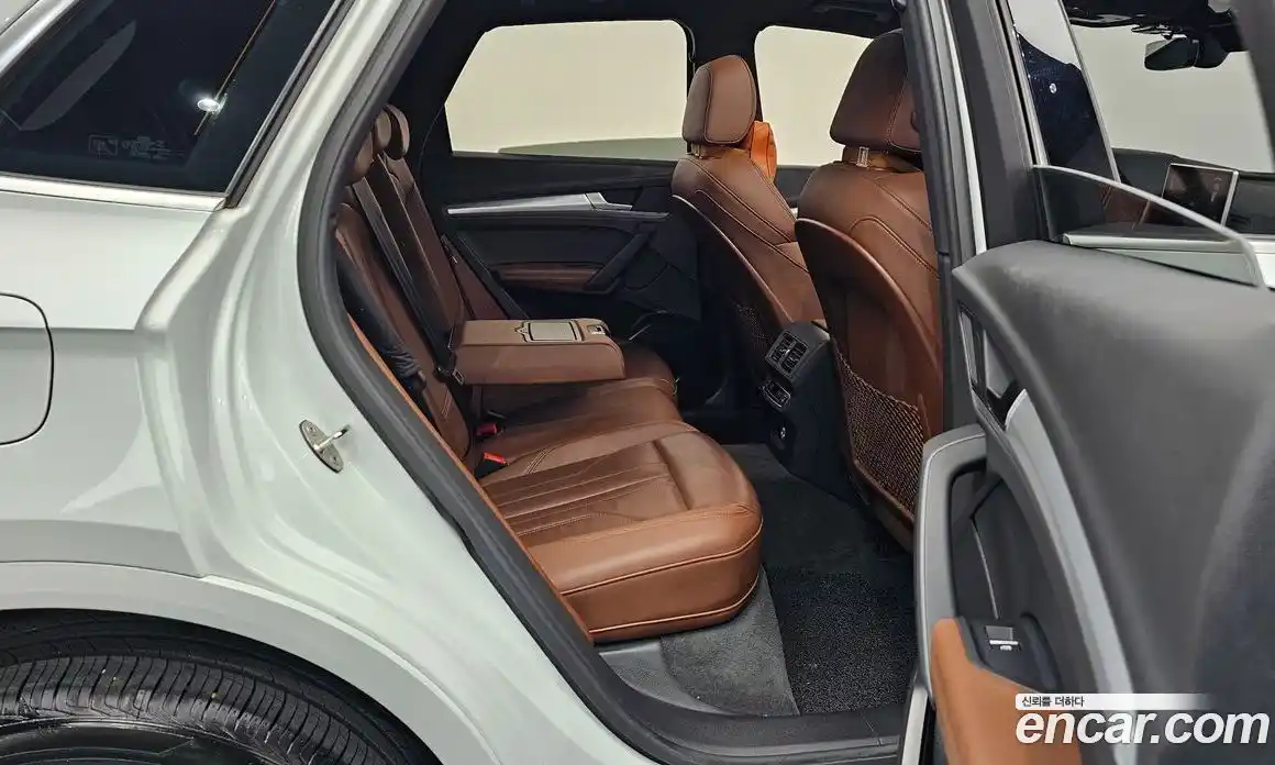 Audi Q5 2020 2.0 гидро в Москве № 1690789, фото 16