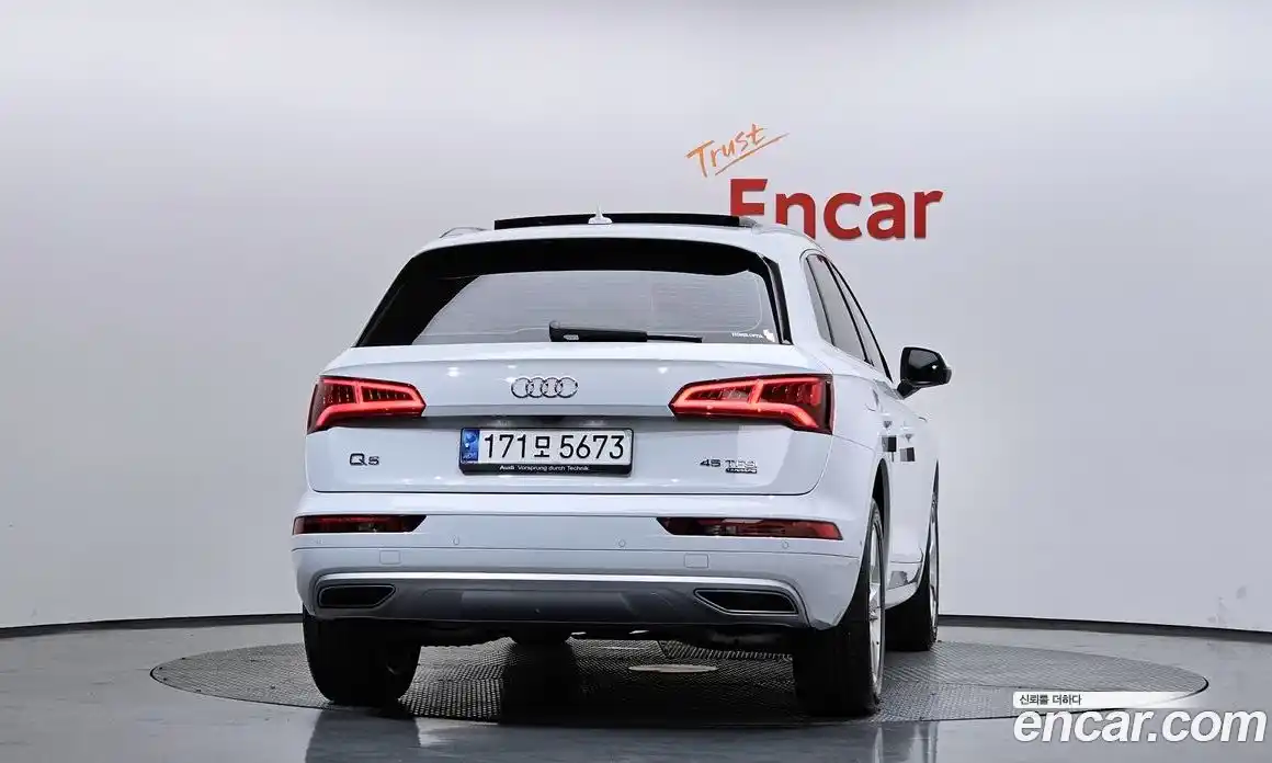 Audi Q5 2020 2.0 гидро в Москве № 1690789, фото 4