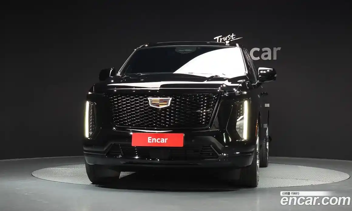 Cadillac Escalade 2025 6.2 гидро в Москве № 1693818, фото 3