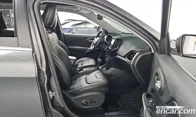 Jeep Cherokee 2020 2.4 гидро в Москве № 169536, миниатюра 11