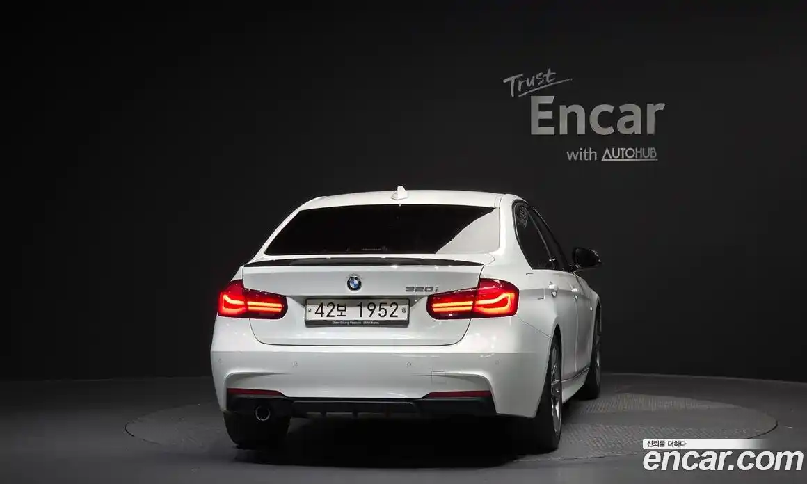 BMW 3-Series 2018 2.0 гидро в Москве № 1758571, фото 4