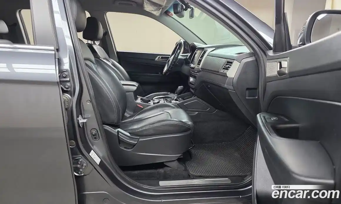 SsangYong Rexton 2018 2.2 гидро в Москве № 1759434, фото 17