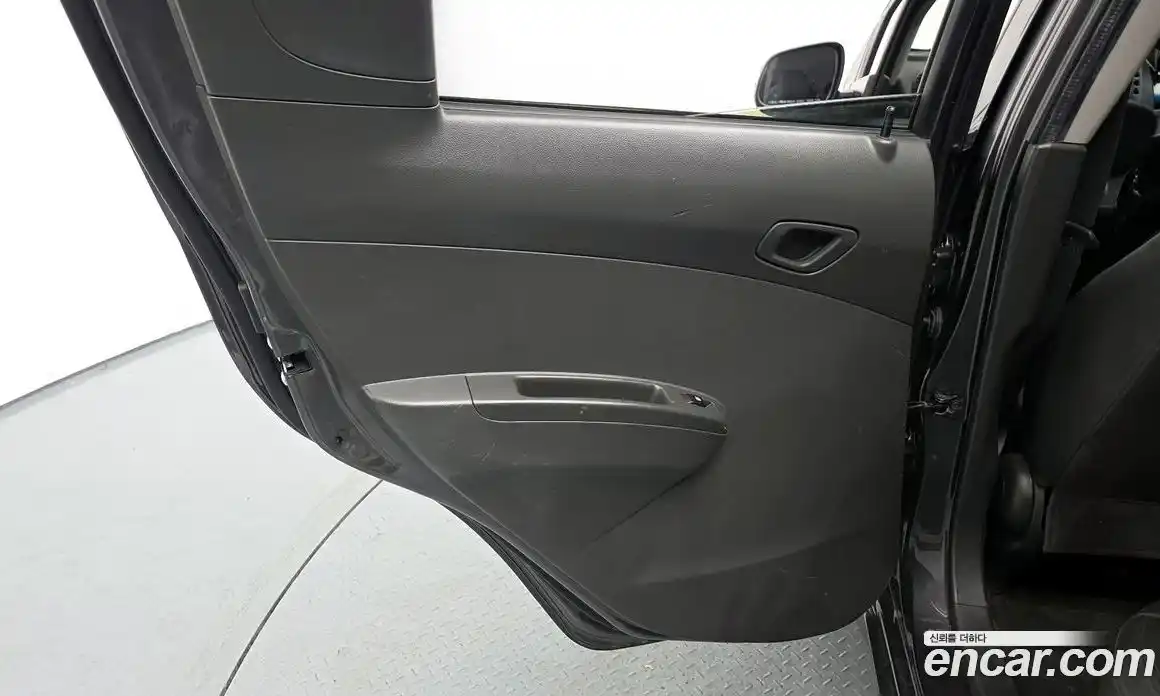 Chevrolet Spark 2013 1.0 гидро в Москве № 1759908, фото 15