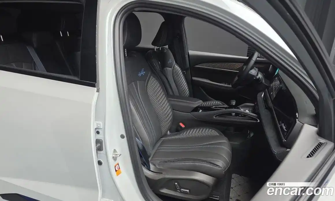 Renault Grand Koleos 2025 1.5 гидро в Москве № 1760964, фото 18