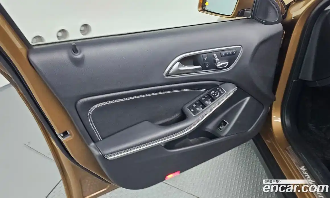 Mercedes-Benz GLA-Class 2018 2.0 гидро в Москве № 1762638, фото 13