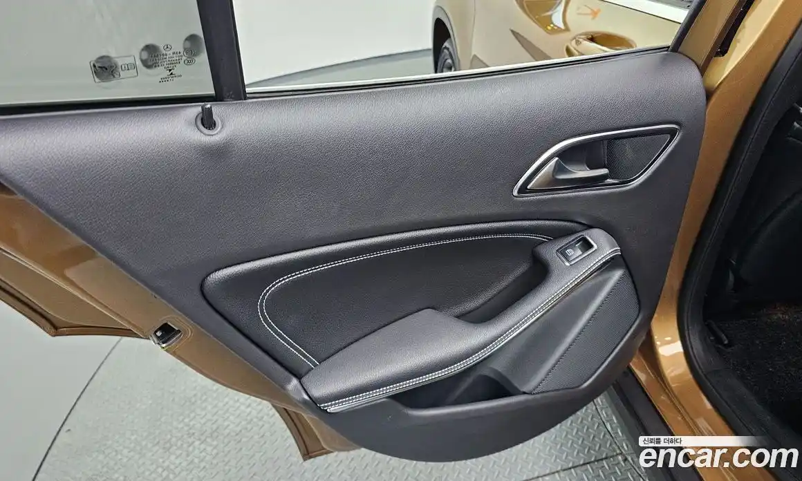 Mercedes-Benz GLA-Class 2018 2.0 гидро в Москве № 1762638, фото 14