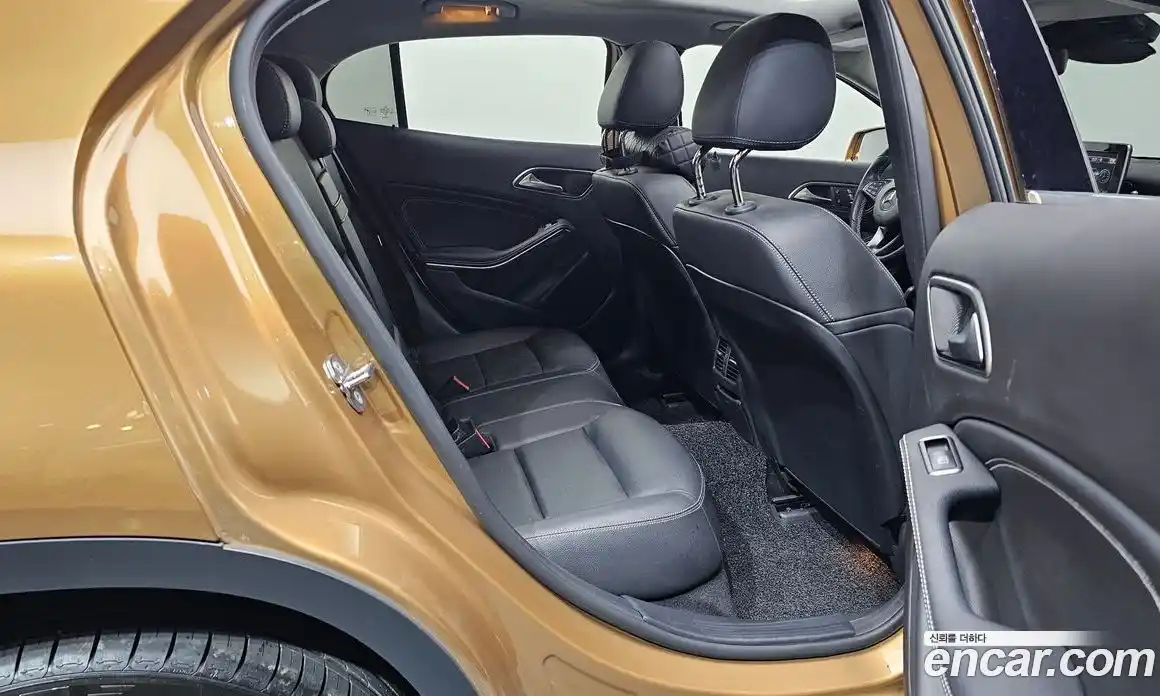 Mercedes-Benz GLA-Class 2018 2.0 гидро в Москве № 1762638, фото 16
