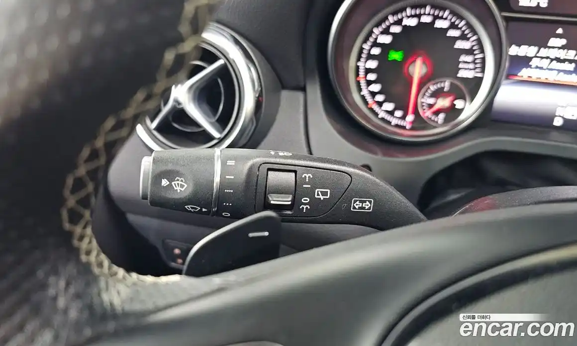 Mercedes-Benz GLA-Class 2018 2.0 гидро в Москве № 1762638, фото 27