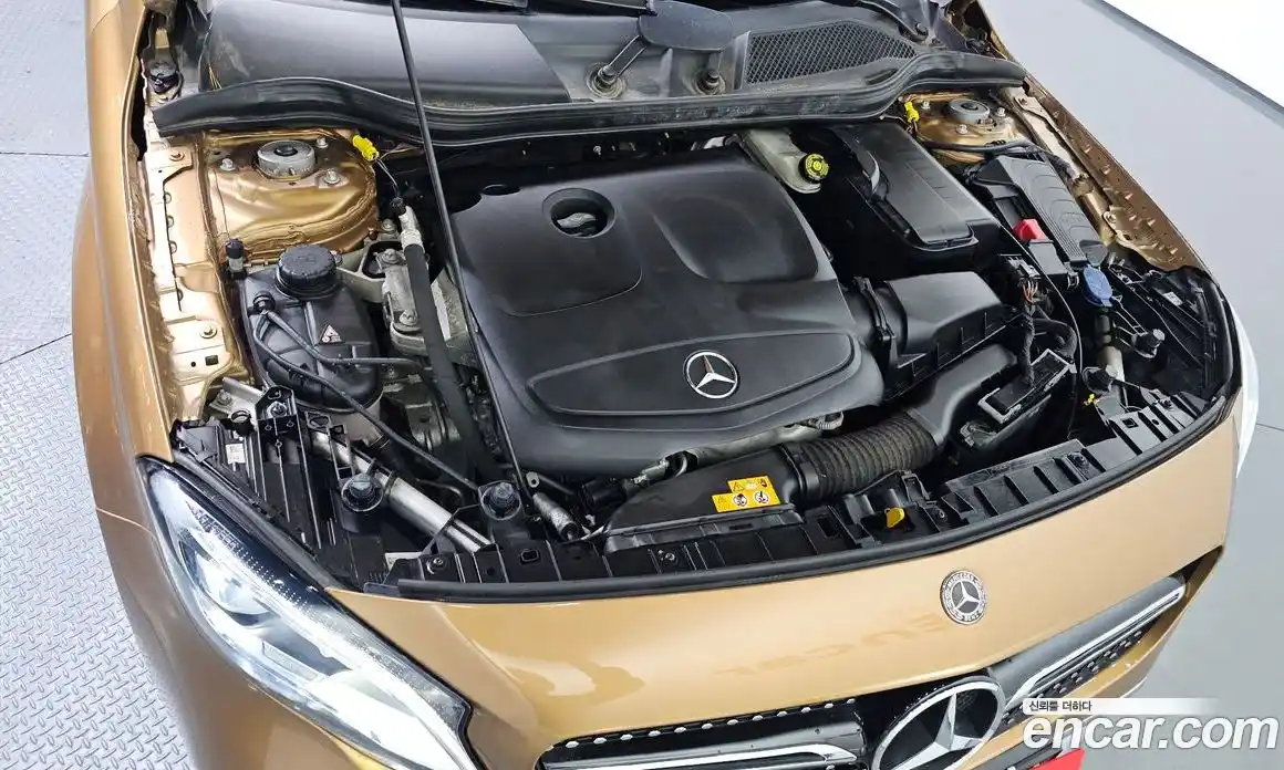 Mercedes-Benz GLA-Class 2018 2.0 гидро в Москве № 1762638, фото 5
