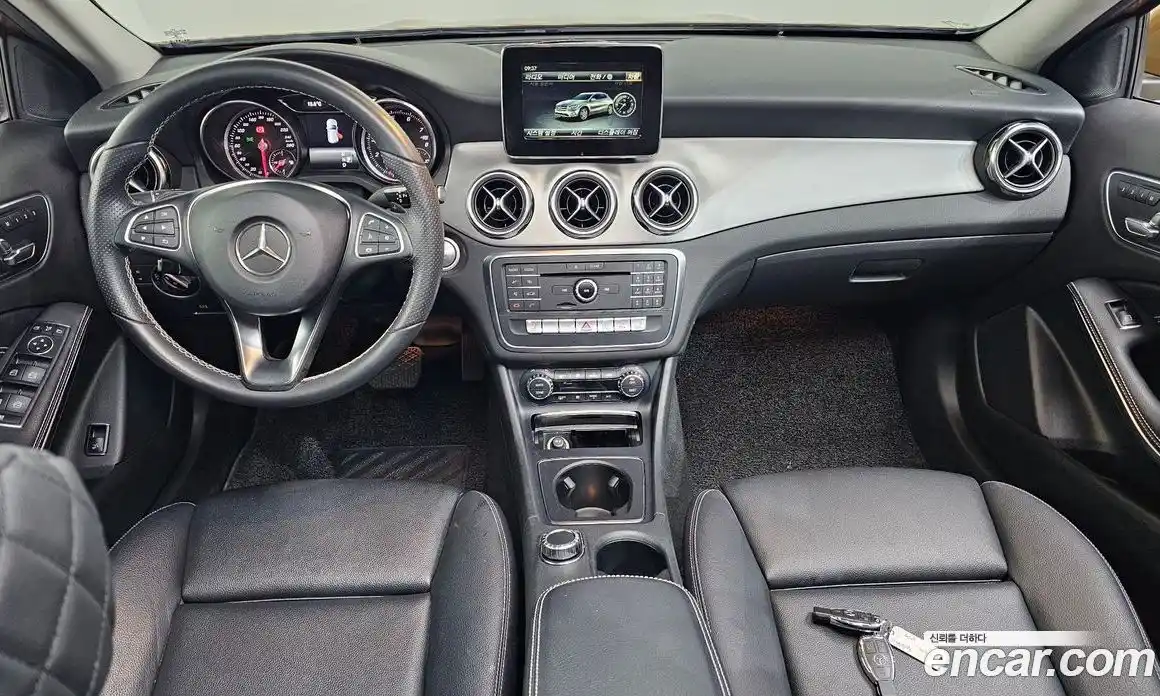 Mercedes-Benz GLA-Class 2018 2.0 гидро в Москве № 1762638, фото 9