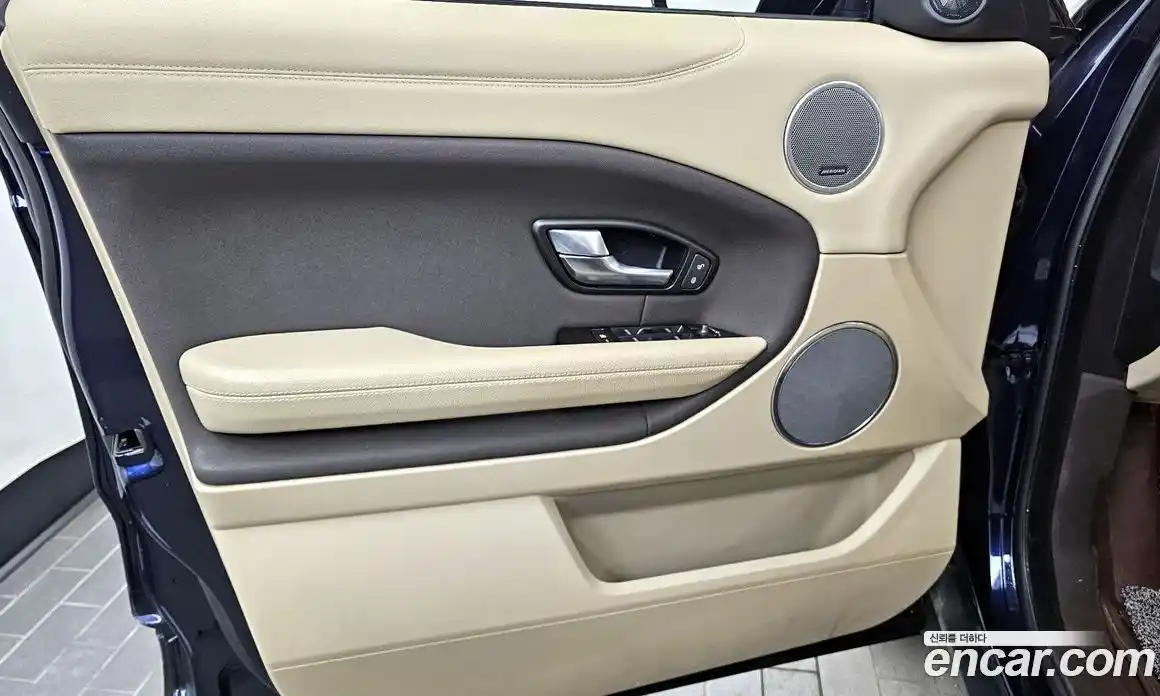 Land Rover Range-Rover Evoque 2017 2.0 гидро в Москве № 1764025, фото 14