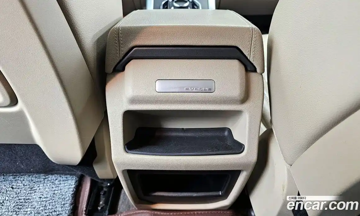 Land Rover Range-Rover Evoque 2017 2.0 гидро в Москве № 1764025, фото 25