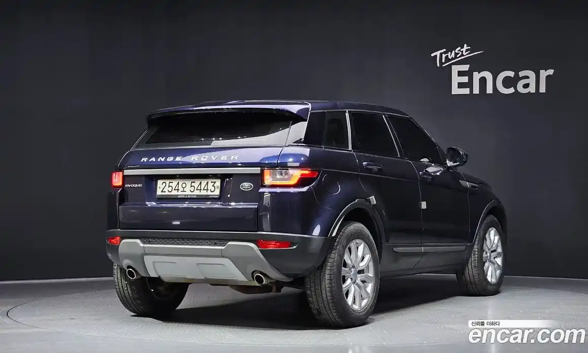 Land Rover Range-Rover Evoque 2017 2.0 гидро в Москве № 1764025, фото 3