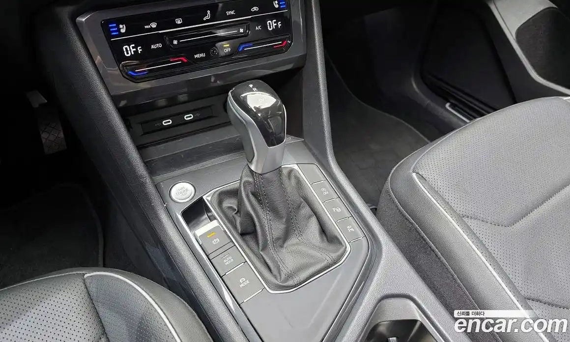 Volkswagen Tiguan 2022 2.0 гидро в Москве № 1765030, фото 12