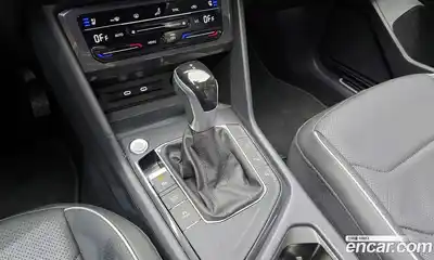 Volkswagen Tiguan 2022 2.0 гидро в Москве № 1765030, миниатюра 12
