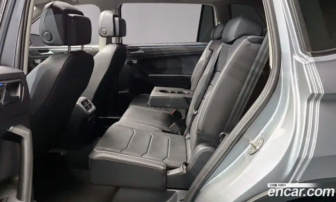 Volkswagen Tiguan 2022 2.0 гидро в Москве № 1765030, фото 18