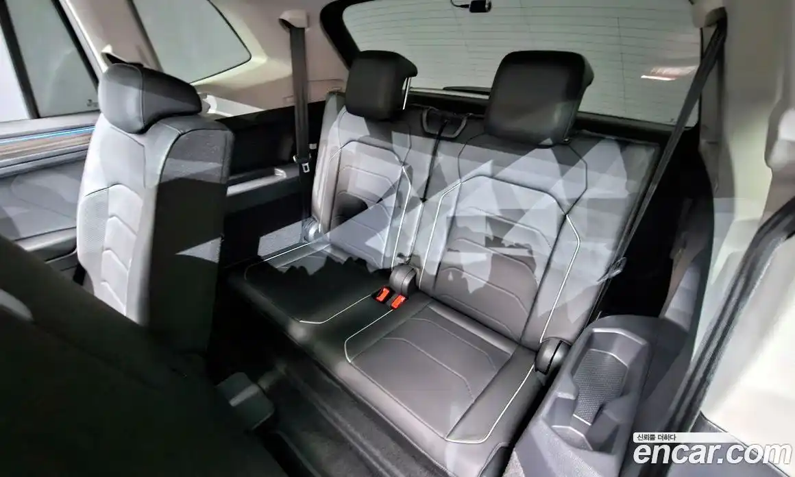 Volkswagen Tiguan 2022 2.0 гидро в Москве № 1765030, фото 35