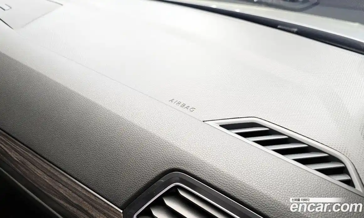 Volkswagen Tiguan 2022 2.0 гидро в Москве № 1765030, фото 37