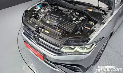 Volkswagen Tiguan 2022 2.0 гидро в Москве № 1765030, миниатюра 6