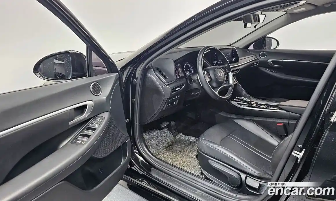 Hyundai Sonata 2022 2.0 гидро в Москве № 1830714, фото 10