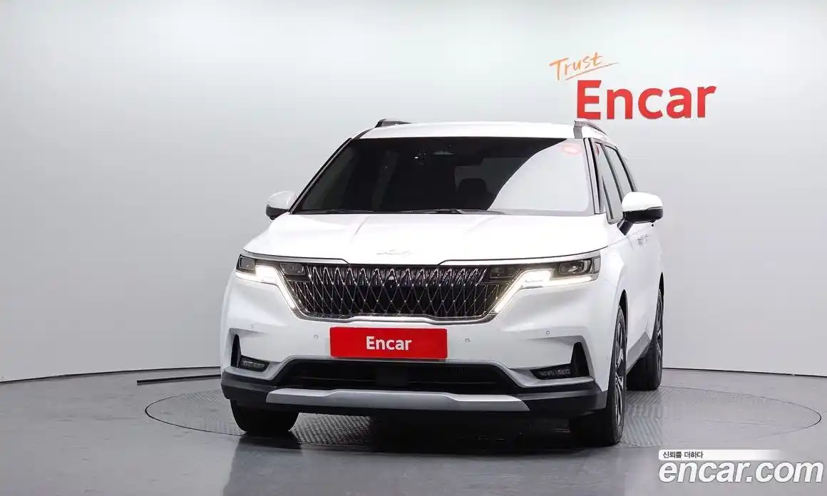Kia Canival 2022 2.2 гидро в Москве № 1831515, фото 3