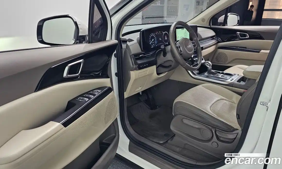 Kia Canival 2022 2.2 гидро в Москве № 1831515, фото 10