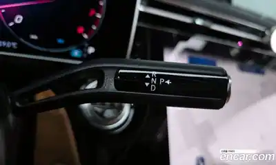 Mercedes-Benz E-Class 2025 2.0 гидро в Москве № 1832268, миниатюра 12