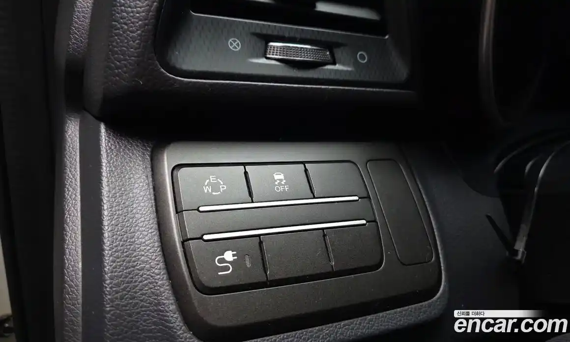 SsangYong TIBOLI 2016 1.6 гидро в Москве № 1832928, фото 28