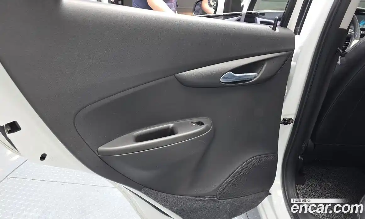 Chevrolet Spark 2016 1.0 гидро в Москве № 1833705, фото 15