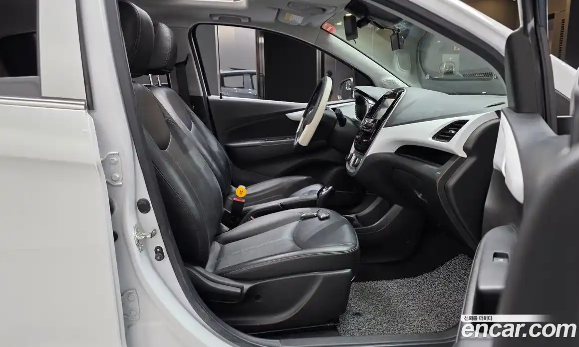 Chevrolet Spark 2016 1.0 гидро в Москве № 1833705, фото 16