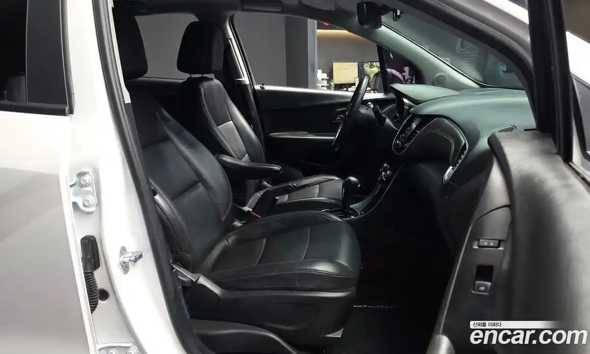 Chevrolet Trax 2020 1.4 гидро в Москве № 1833942, фото 17