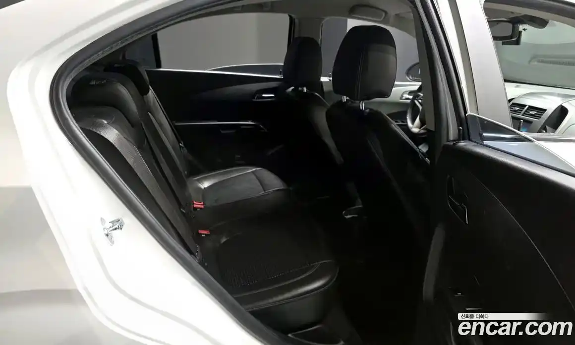Chevrolet Aveo 2015 1.4 гидро в Москве № 1833943, фото 17