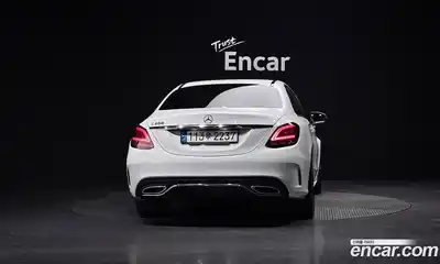 Mercedes-Benz C-Class 2021 2.0 гидро в Москве № 1834451, миниатюра 4
