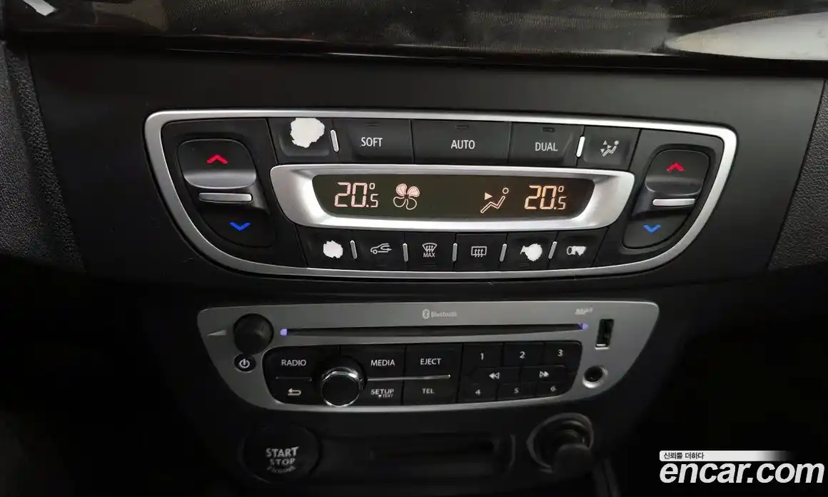 Renault SM3 2014 1.6 гидро в Москве № 1834878, фото 25