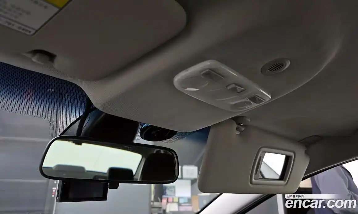 Renault SM3 2014 1.6 гидро в Москве № 1834878, фото 27