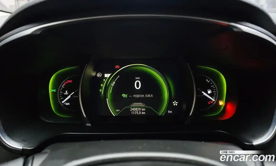Renault SM6 2017 1.5 гидро в Москве № 1835073, фото 8