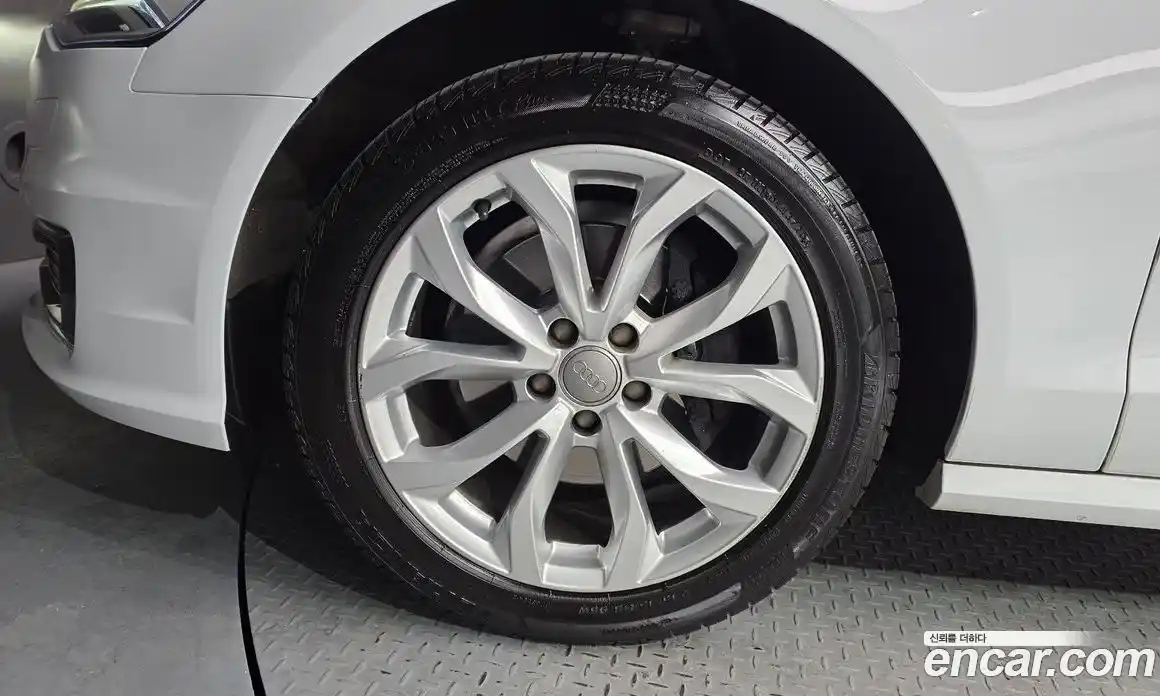 Audi A6 2016 2.0 гидро в Москве № 1836292, фото 5