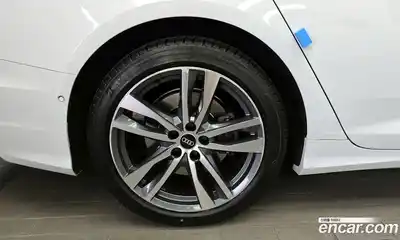 Audi A6 2021 3.0 гидро в Москве № 1836442, миниатюра 5