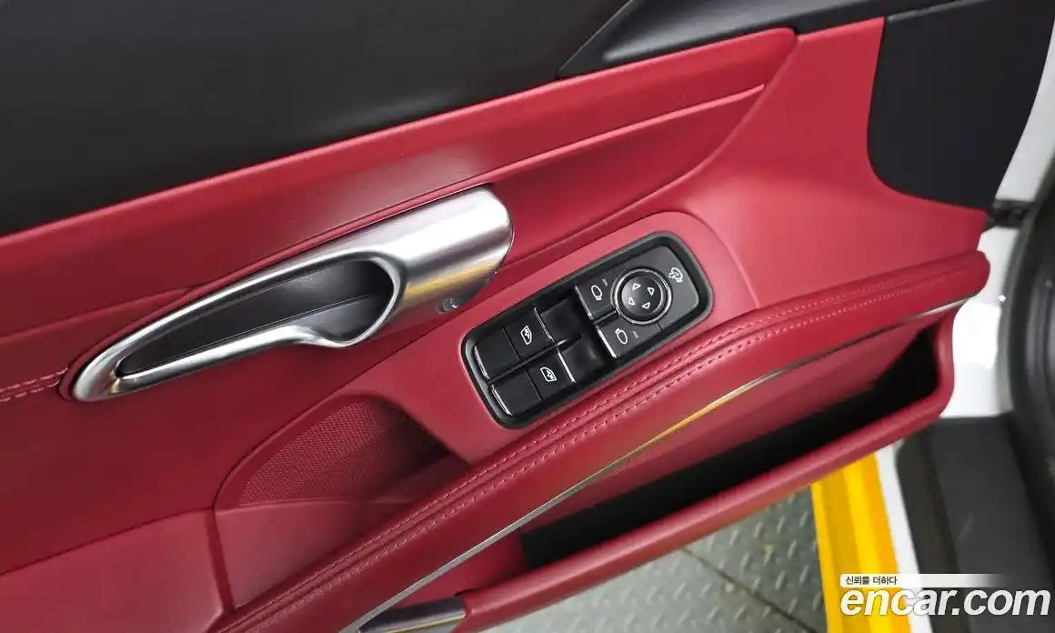 Porsche 718 2020 2.5 гидро в Москве № 1837069, фото 23