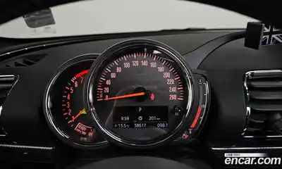 Mini Clubman 2018 1.5 гидро в Москве № 1837578, миниатюра 11