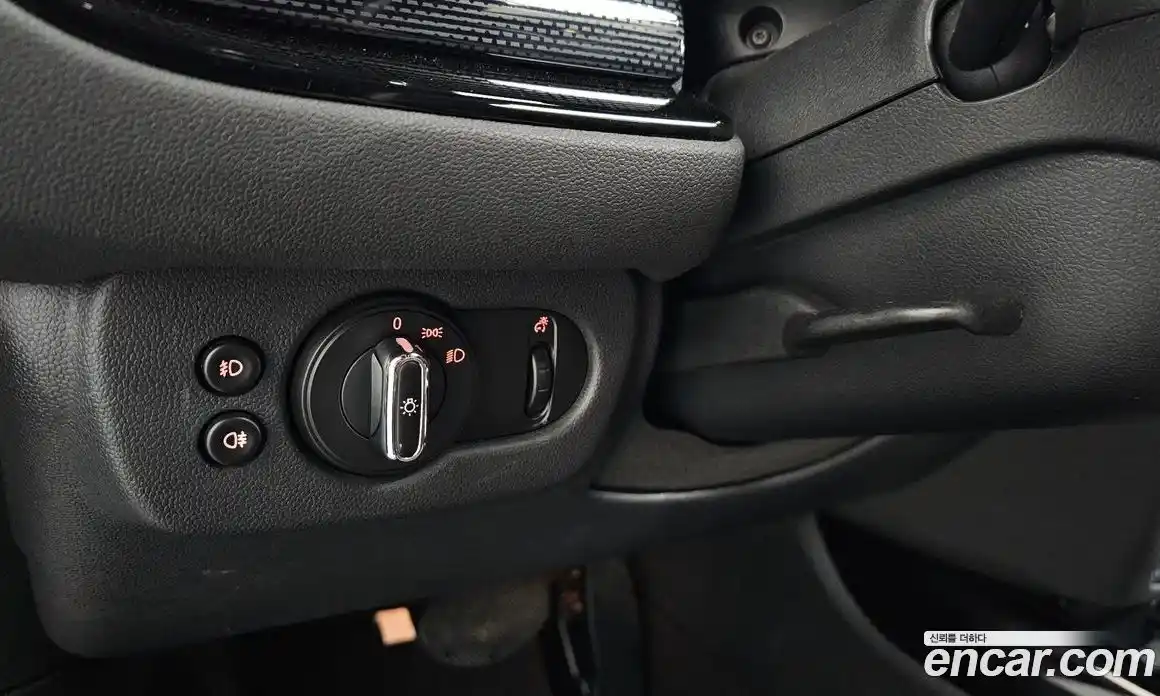 Mini Clubman 2018 1.5 гидро в Москве № 1837578, фото 19