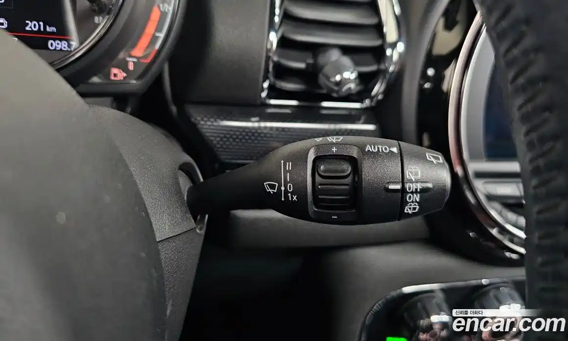 Mini Clubman 2018 1.5 гидро в Москве № 1837578, фото 20